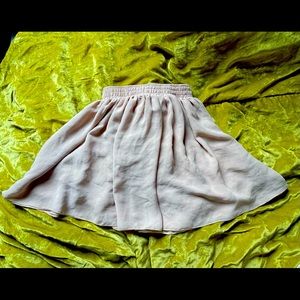 AMERICAN APPAREL XSMALL CHIFFON SKIRT